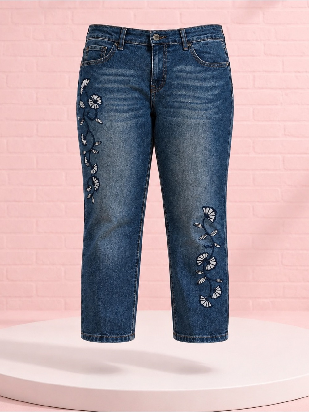 Faded Glory 16W Floral Embroidered Straight Leg Ankle Jeans Y2K